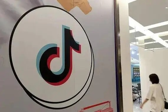 500万粉丝的抖音能卖多少？